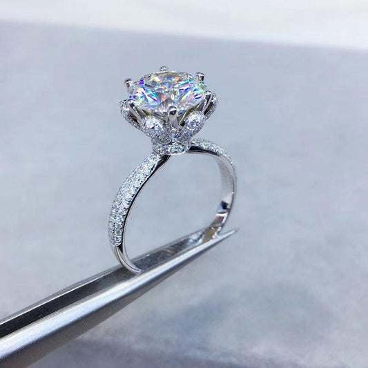 FLOWERS DESGHIN RING